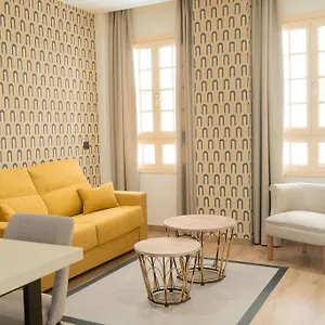 https://suites-chinitas.hotelsinnerja.org